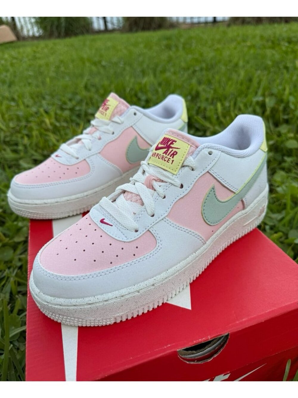 6.5Y | 8 WOMEN'S NIKE AIR FORCE ONE AF1 DR4853-100 SUMMIT MULTICOLOR SNEAKERS